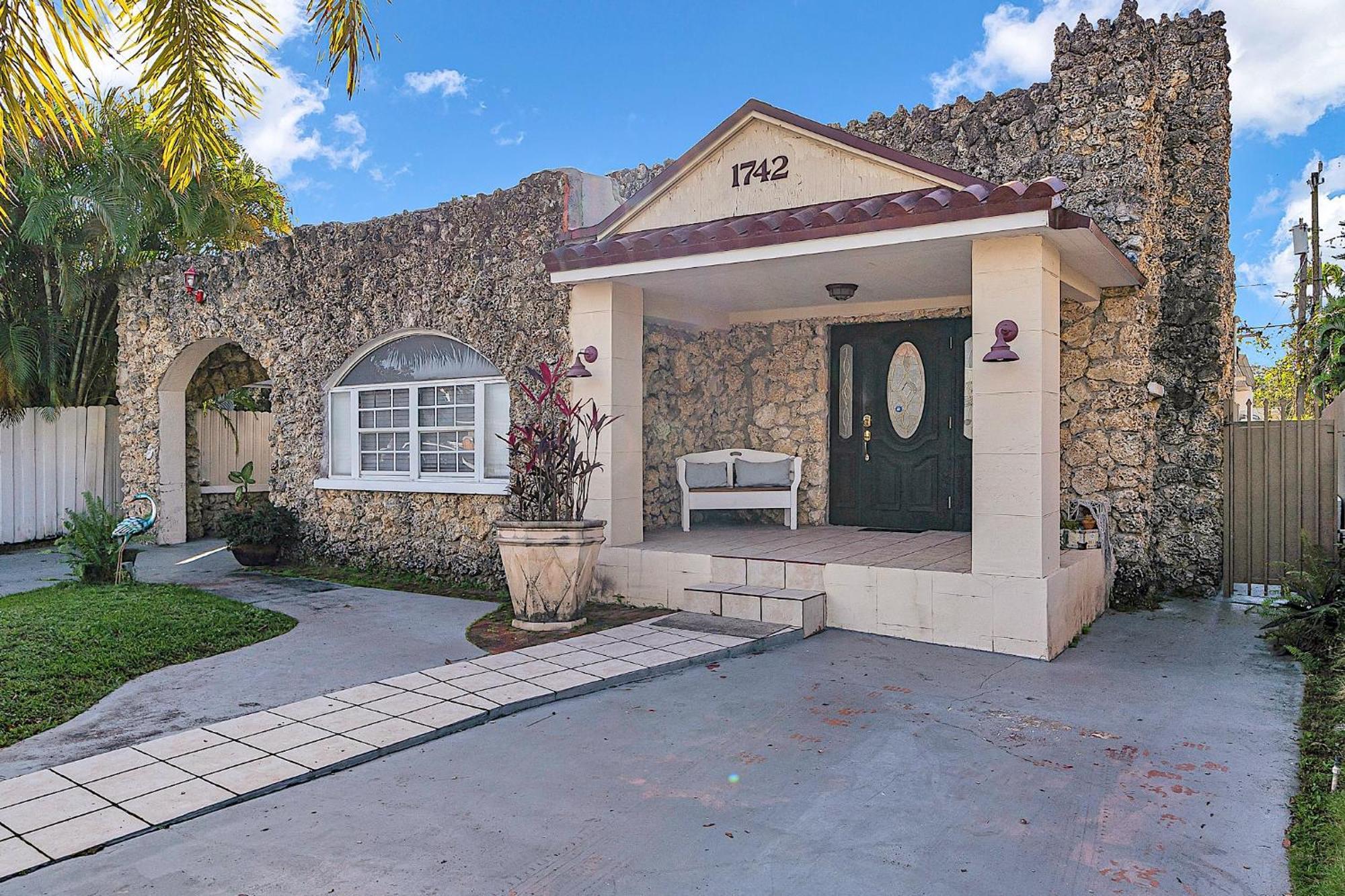 Coral Suite Close To Little Havana Miami Buitenkant foto